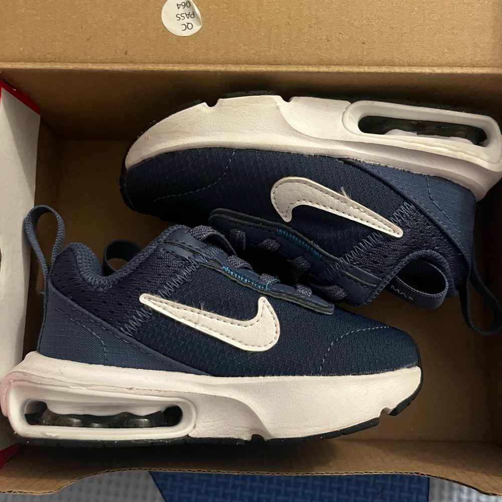 Preschool toddler 5C, Nike Air Max INTRLK Lite